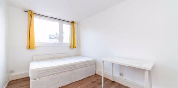 Battersea Bridge Road - Photo 2