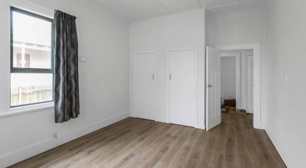 Four Bedroom Beauty! - Photo 1