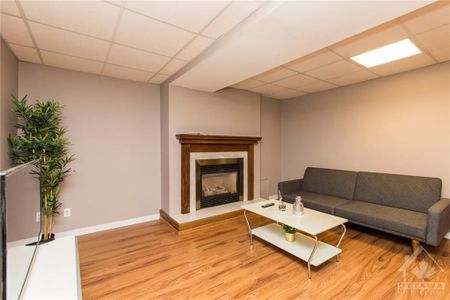 For Lease - 132 Flora Street Unit# 1, Ottawa Centre, Ontario - Photo 3