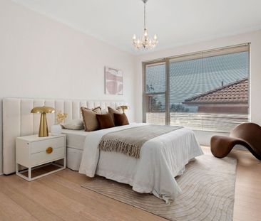 Elevated Apartment with Waterviews - Rear Apartment - Photo 3
