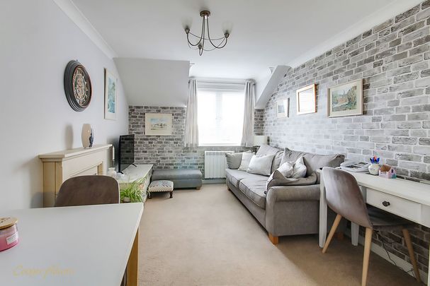 2 bed retirement property to rent in Worthing Road, East Preston, BN16 - Photo 1