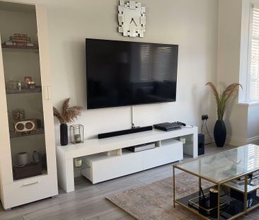 Dorchester Avenue, North Harrow - Photo 2