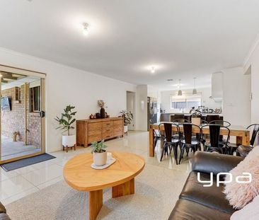 Modern 3-Bedroom Family Home in Prime Location - Photo 2