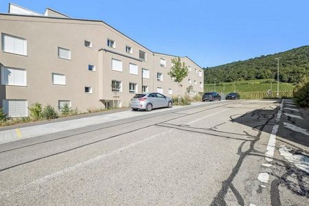 Première location - Quartier familial à proximité de la ville - Photo 2