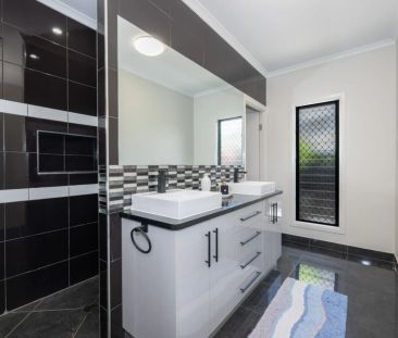 Be free on Fremont! - Photo 5