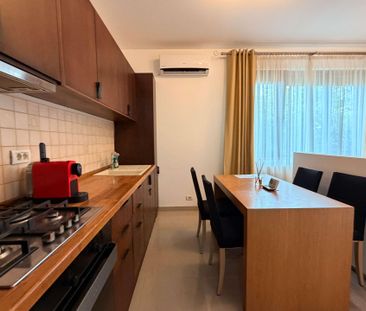 Apartament cu 3 camere de închiriat | Lidl Aeroport | Loc de parcare - Photo 3