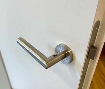 Pronájem bytu 1+1 • 63 m² bez realitky, Porýní-Falc - Photo 1