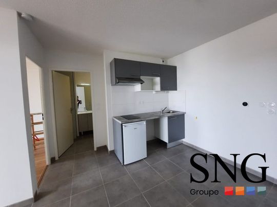 T2 AVEC LOGGIA ET PARKING - Photo 1