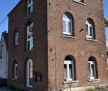Appartement te huur in Baugnies voor € 675 met 2 slaapkamers - Foto 1