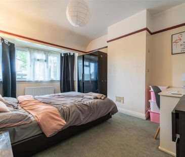 4 bedroom terraced house to rent - Photo 2