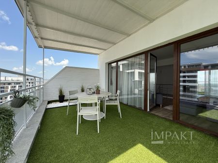 Penthouse pe doua niveluri cu 5 camere in cartierul Buna Ziua - Photo 5