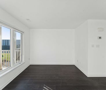 For Lease - 230 Shanly Private, Barrhaven, Ontario - Photo 3