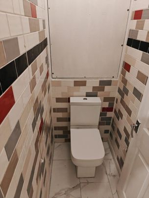3 bedroom flat to rent - Photo 1
