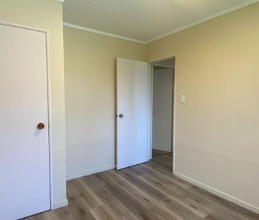 Peaceful Rural Living – Cozy 2-Bedroom Retreat - Photo 6