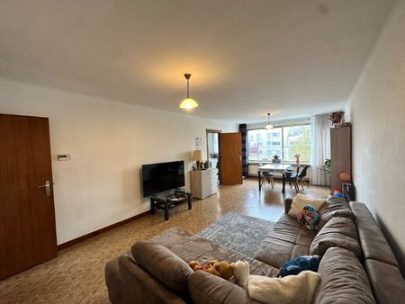 Leuk 2 slaapkamer appartement in het hartje van Geel met parking - Photo 2