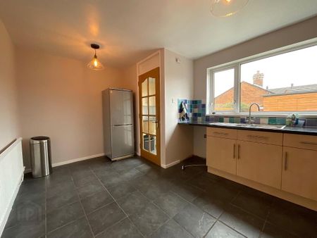 33 Walnut Street, Belfast, BT7 1EN - Photo 4