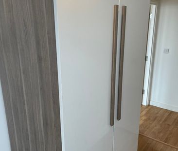 Room in a Shared Flat, Bensham Lane, CR0 - Photo 3