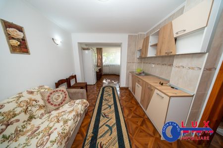 ID 43 | ÎNCHIRIERE | GARSONIERĂ CONFORT 1 | STR. 1848 - Fotografie 4