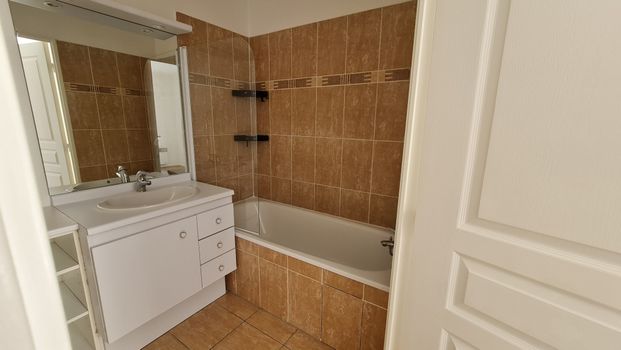 Location Appartement 2 pièces 41m² MASSY 91300 - Photo 1