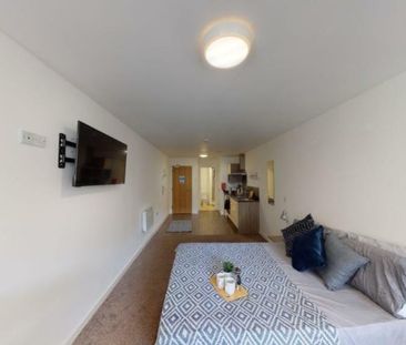 Studio to rent - Photo 2