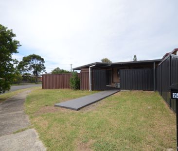 Beautiful Brand New 2 Bed Granny Flat!! - Photo 2