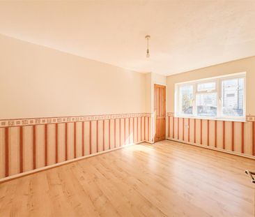 Edward Road, St Leonards, TN37 6EF - Photo 2