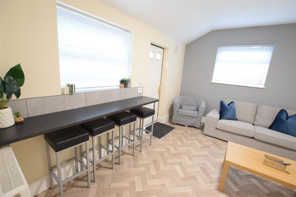 157 Carholme Road - Studio 3 - Photo 1