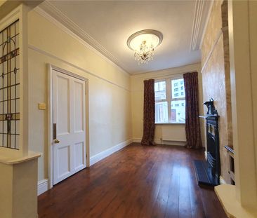 3 bed terraced house to rent in Bishopton Lane, Stockton-on-Tees, TS18 - Photo 2