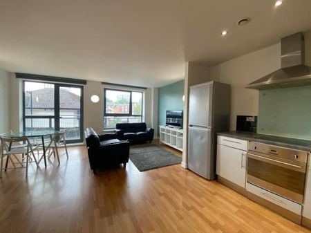 Student Apartment 2 bedroom, City Centre, Sheffield - Photo 4