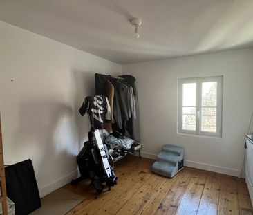 Location Maison 4 pièces 78m² JARNAC 16200 - Photo 2