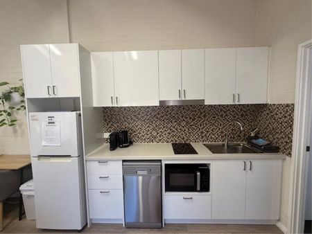 5/3 Princess Rd, Crawley - Photo 5