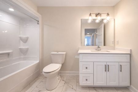 For Lease - 329 Voyageur Place, Russell, Ontario - Photo 3