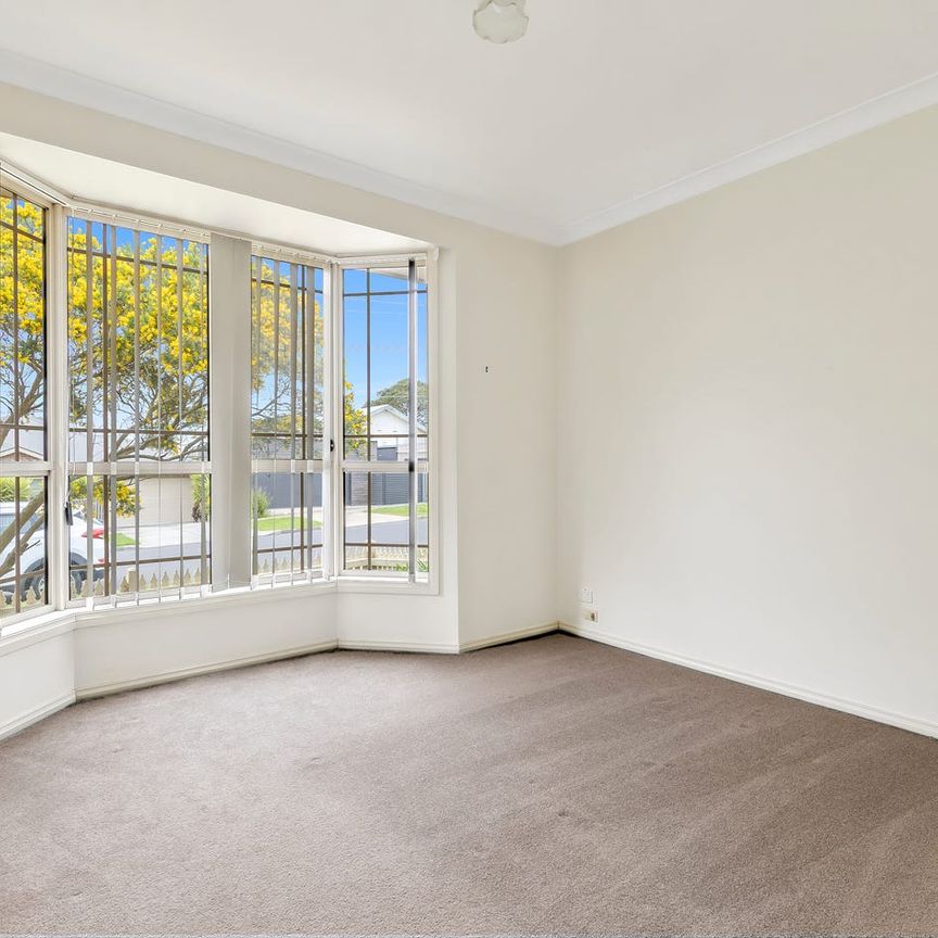Three Bedroom Home in Belmont - Photo 1