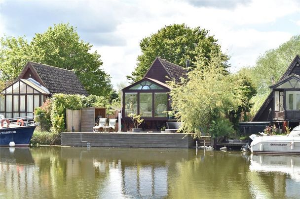 1 bedroom detached house to rent - Photo 1