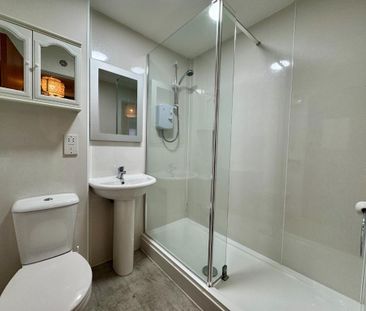 2 bedroom flat to rent - Photo 5