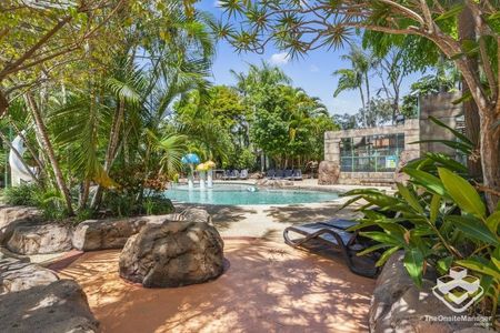 Gold Coast Long Term Rental, Standard 2-Bedroom Cabin, Min 4 month stay, Partly Furnished - Photo 5
