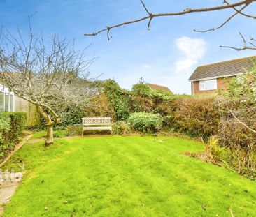 2 bedroom detached bungalow to rent - Photo 5