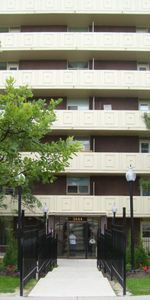 3444 Keele Street - Photo 3