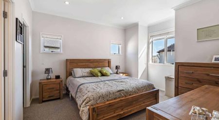 Karaka house for rent - Photo 2