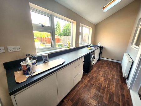 Grove Avenue, Halesowen Monthly Rental Of £850 - Photo 5