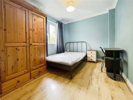 4 bedroom house to rent Kinghorn Road, Norwich, NR2 - Photo 5