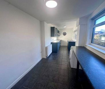 2 bedroom terraced house to rent - Photo 6