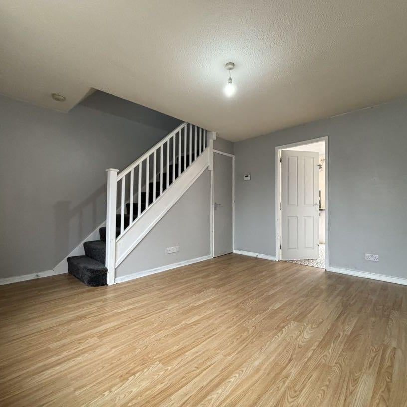 2 Bed Semi-Detached House, Venture Scout Way, M8 - Photo 1