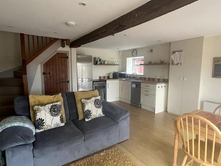 1 bedroom detached house to rent - Photo 3