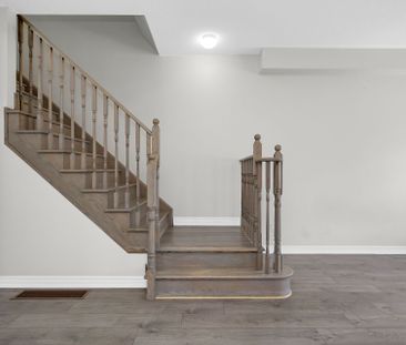 For Lease - 14 Rabbit Run Way, Brampton, Ontario - Photo 2