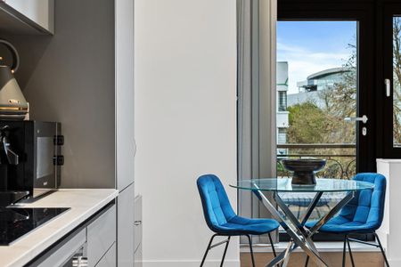 Studio to rent - Photo 3