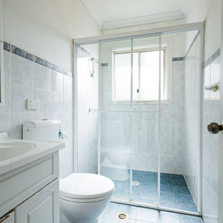 Ideal Family Home in a Prime Location - Photo 1