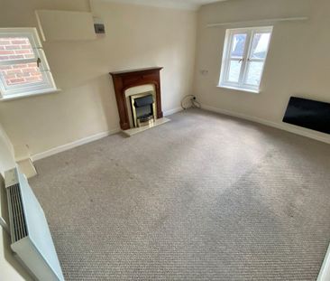 Sweet Briar - Photo 3