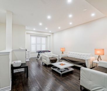 For Lease - 49 Sea Drifter Crescent, Brampton, Ontario - Photo 2