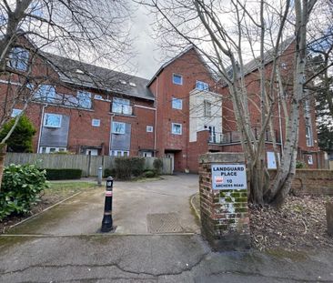 1 Bedroom Flat / Apartment - Archers Road, Southampton - Photo 3